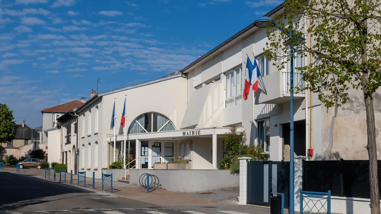 imgi_75_ville-de-heillecourt-mairie3-2